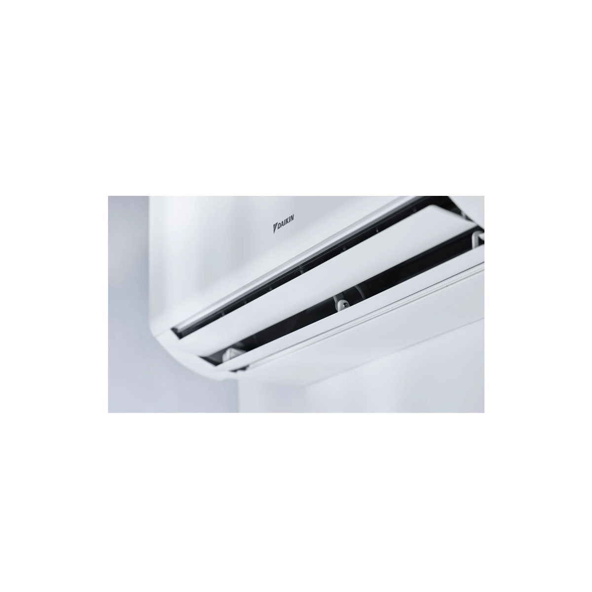 CONDIZIONATORE DAIKIN PERFERA ALL SEASONS MONOSPLIT 15000 BTU INVER...